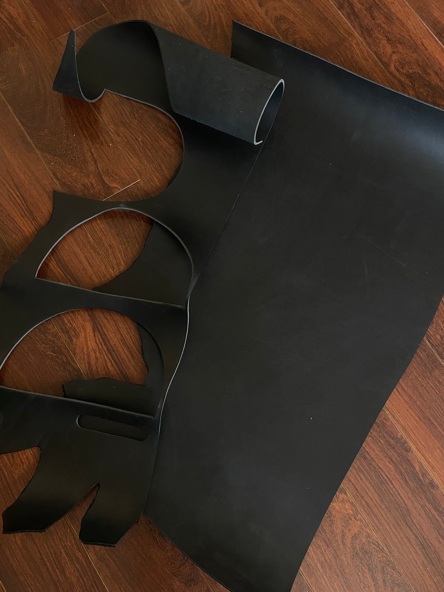 Black Vegged Tan Leather