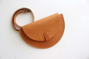 Half-Moon Leather Pack 7/22